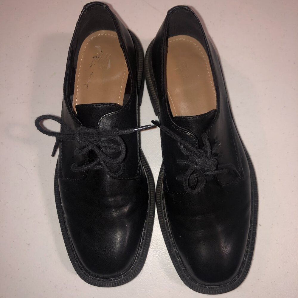 H&M Black Leather Lace-Up Shoes